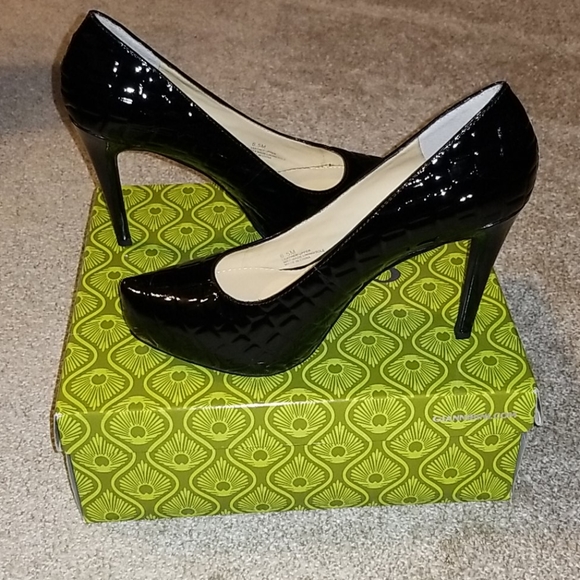 Gianni Bini Heels - Picture 2 of 4